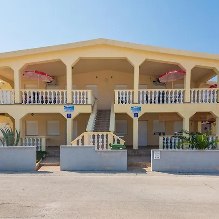 Delic/pejic Apartment Vir