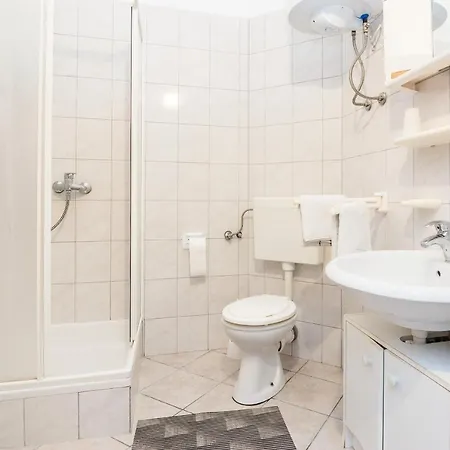 Delic/pejic Apartment Vir